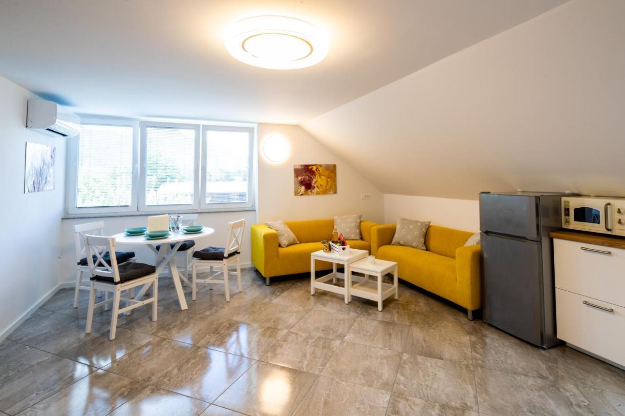Aparthouse Jana Breg Zirovnica 外观 照片